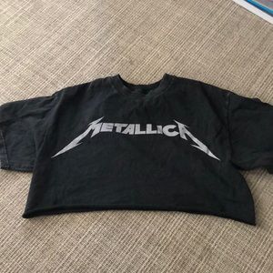 brandy melville metallica crop top